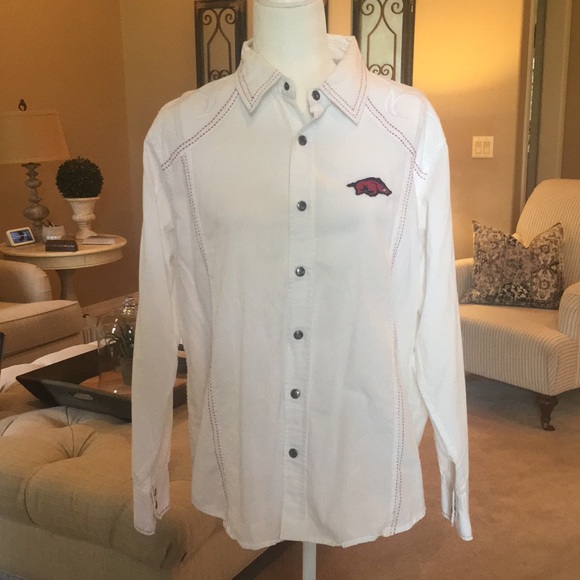 Chiliwear Tops - Chiliwear Women’s Arkansas Razorback LS Shirt